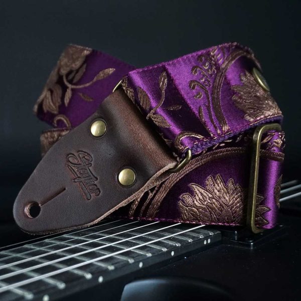 Gitarrengurt - Luxury Rose Lila (dunkelbraun-messing) Jetzt online
