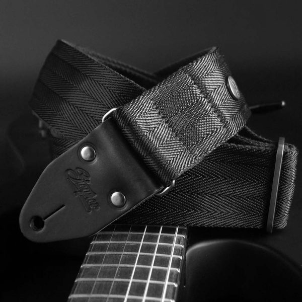 Premium Gitarrengurt Heavy Hektor (schwarz - schwarz) Verkauf