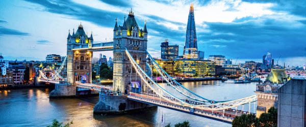 Beleuchtete Tower Bridge am Abend, Glasbild Panorama Schn?ppchen – Bild 5